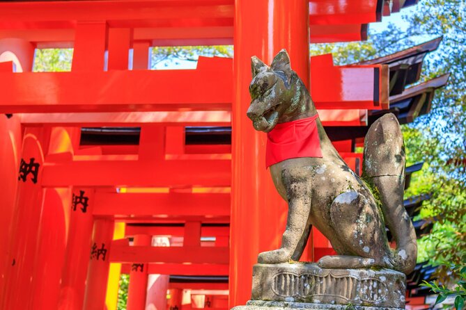 Fushimi Inari Deep Shinto Shrine Tour While Hiking With Expert - Key Points