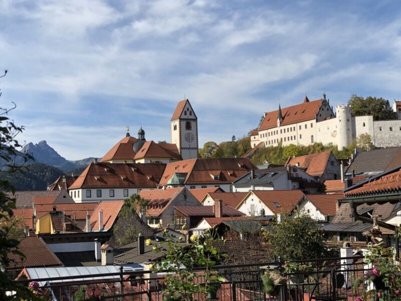 Füssen: Old Town Guided Walking Tour in German - Key Points