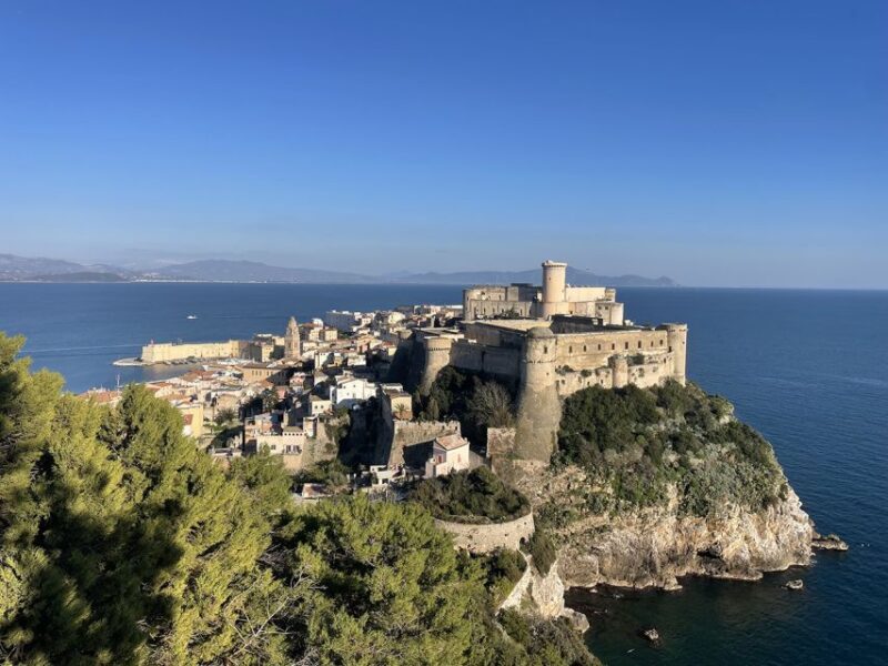 Gaeta: Guided Boat Tour With Snorkeling Experience - Swimming and Snorkeling Opportunities