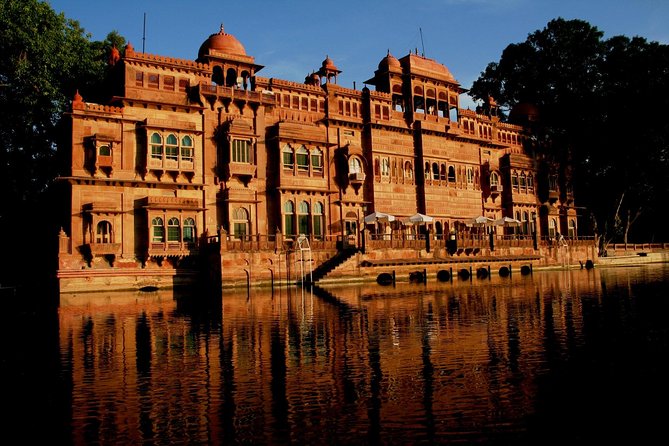 Gajner Palace Lake Side Stay With Village Experience - Good To Know