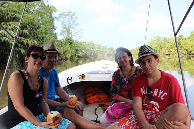 Galle Day Tour: Boat Safari, Stick Fishing & Turtles From Bentota - Sea Turtle Conservation Center