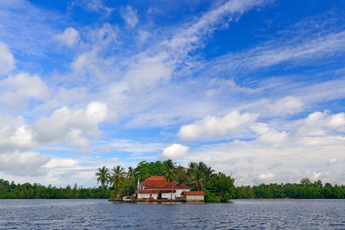 Galle Fort and Fish Massage From Negombo - Not Suitable For