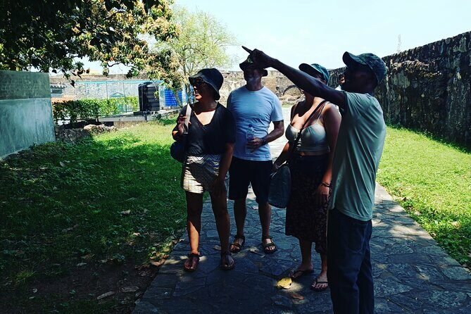 Galle Fort Walking Tour with a local guide - Why Travelers Rave About This Tour