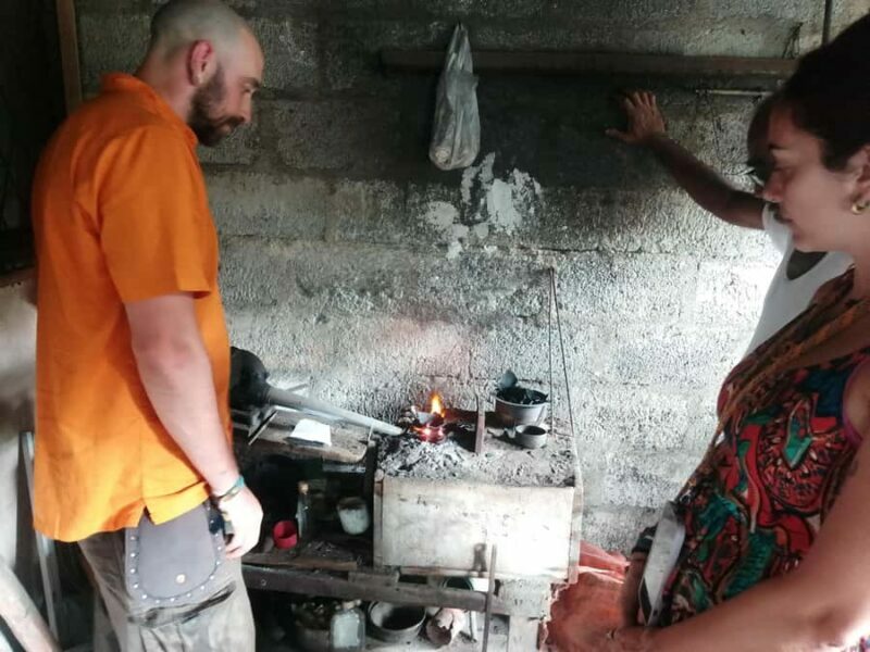 Galle: Jewelry Workshop - Craft Silver Ring with Gemstone - FAQ