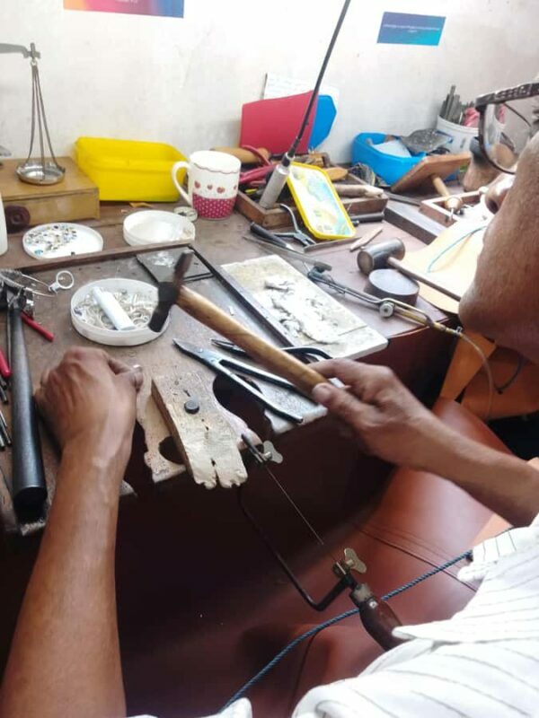Galle: Jewelry Workshop - Craft Silver Ring with Gemstone - In Summary