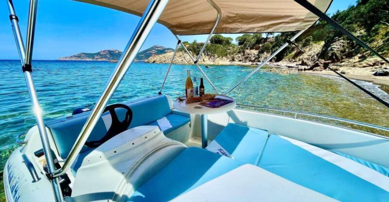Gallery: Boat Rental Adventure 115 HP - Boat Rental Inclusions