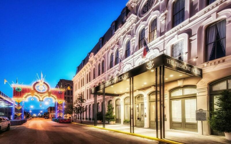 Galveston: Haunted Pub Crawl Walking Tour - Who This Tour Is Perfect For