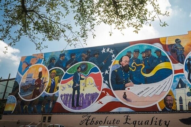 Galveston Island Art & Mural E-Bike Tour - Tour Features
