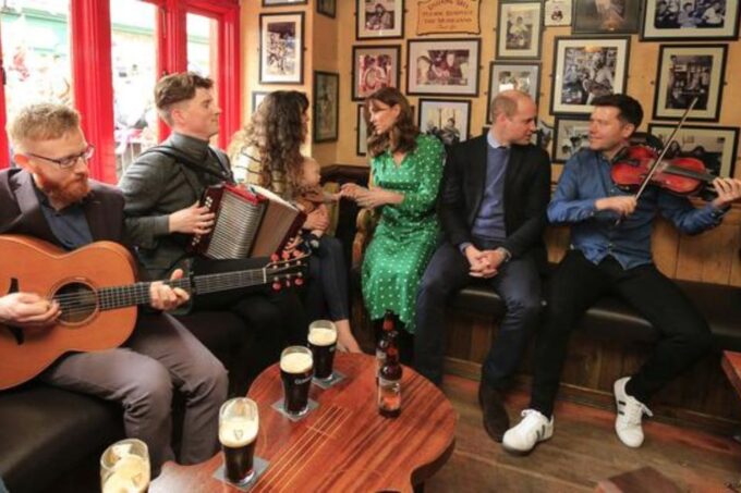 Galway: Food and Culture Walking Tour With Tastings - Insights From a Local Expert