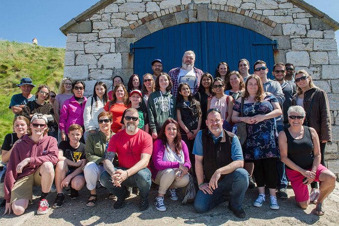 Game of Thrones and Giants Causeway Full-Day Tour From Belfast - Guided Tour and Commentary