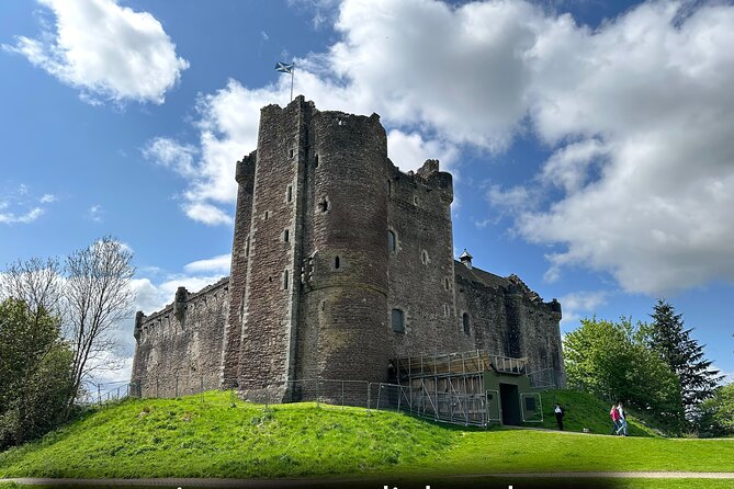 Game of Thrones and Outlander Small Group Tour From Edinburgh - Outlander Historical Sites
