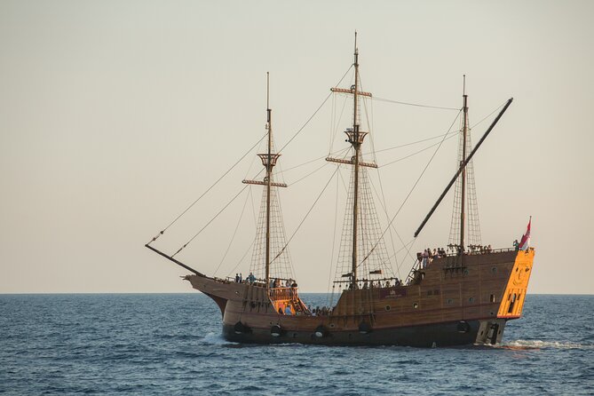 Game of Thrones Cruise and Dubrovnik Walking Tour - Exploring Dubrovniks Iconic Film Locations