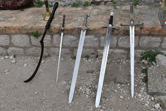 Game of Thrones Extended Tour With Swords and Props - Personalized Small-Group Experience