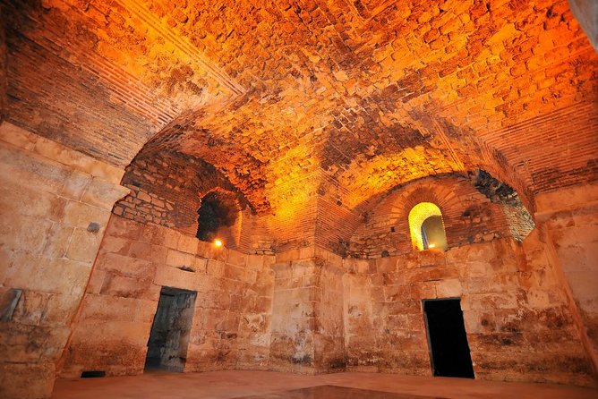 Game of Thrones Tour Split - City Of Dragons - Personalized Small-Group Experience