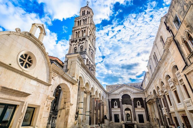 Game of Thrones Tour Split - Small Group - Tour Guides Expertise and Approach