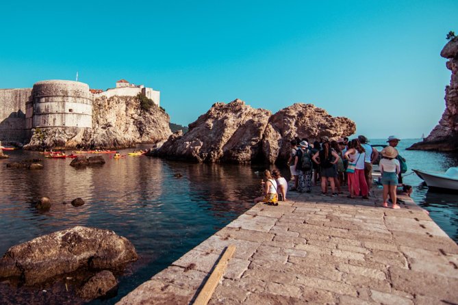 Game of Thrones Walking Tour - Tour Accessibility and Restrictions
