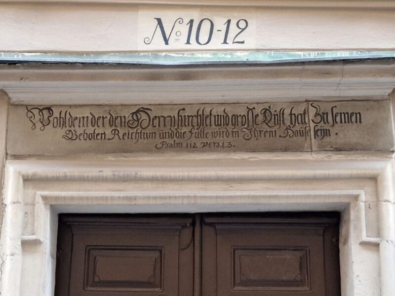 Gamla Stan: A Self-Guided Audio Tour of Stockholm's Old City - Good To Know