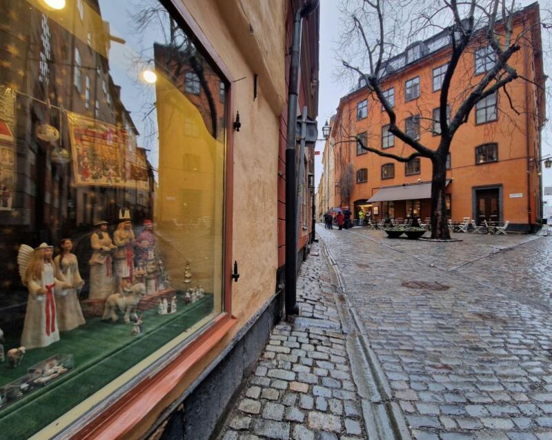 Gamla Stan: A Self-Guided Audio Tour of Stockholm's Old City - Logistics and Meeting Information