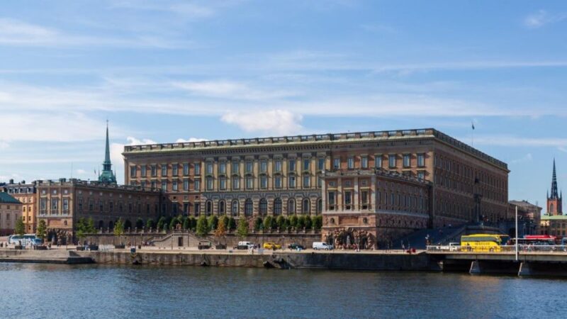 Gamla Stan: Essential Tour of Stockholm - Itinerary Highlights