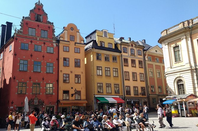 Gamla Stan Walking Tour With Swedish Fika - Key Points