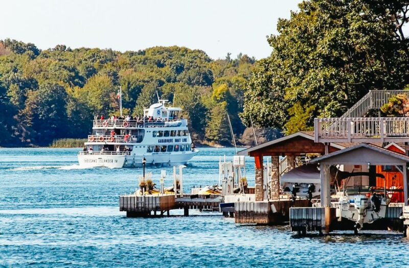 Gananoque/Ivy Lea: 1000 Islands Highlights Scenic Cruise - Participants and Policies