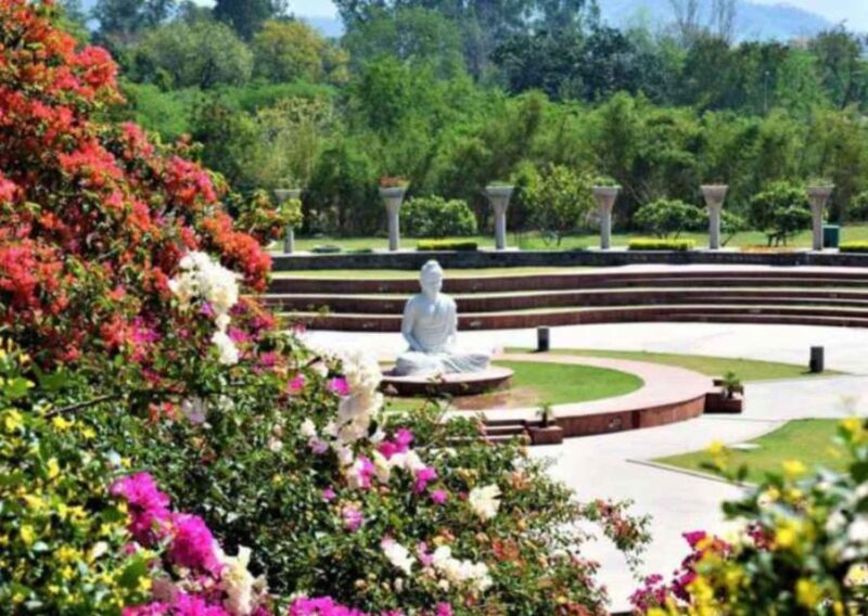 Garden Trails of Chandigarh (Guided Full Day City Tour) - Exploring the Rock Garden