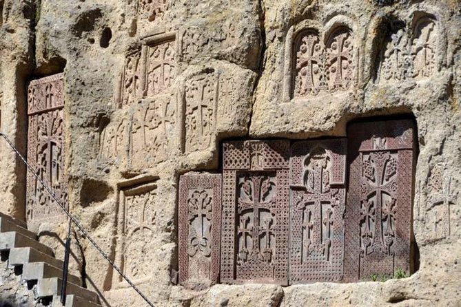 Garni, Tatev, Karahundj, Zvartnots, Echmiadzin/ 4 Days in Armenia From Yerevan - Key Points