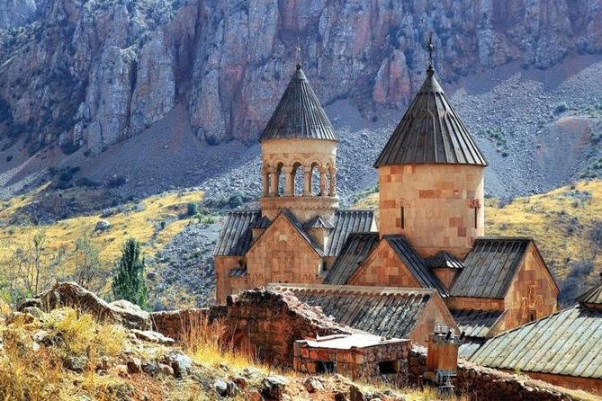 Garni, Tatev, Karahundj, Zvartnots, Echmiadzin/ 4 Days in Armenia From Yerevan - Tour Reviews