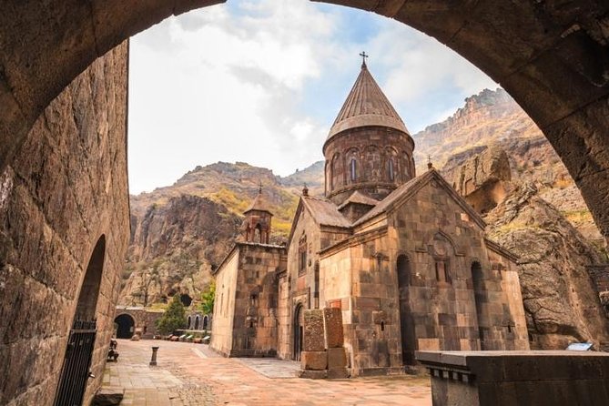 Garni, Tatev, Karahundj, Zvartnots, Echmiadzin/ 4 Days in Armenia From Yerevan - Karahundj Prehistoric Site