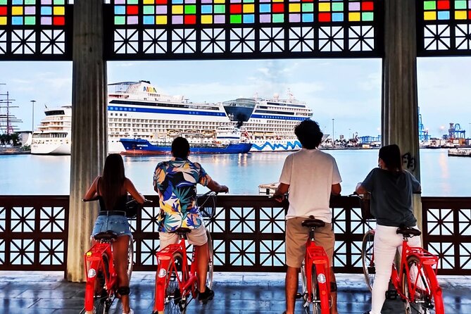 Gastronomic Bike Tour Through Las Palmas at Night - Capturing the Highlights