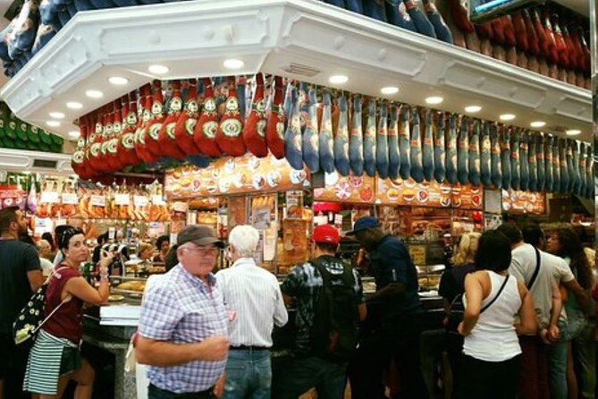 Gastronomic Tour: Discover the Best “Wines and Tapas of Madrid” - Host Responses and Commitment