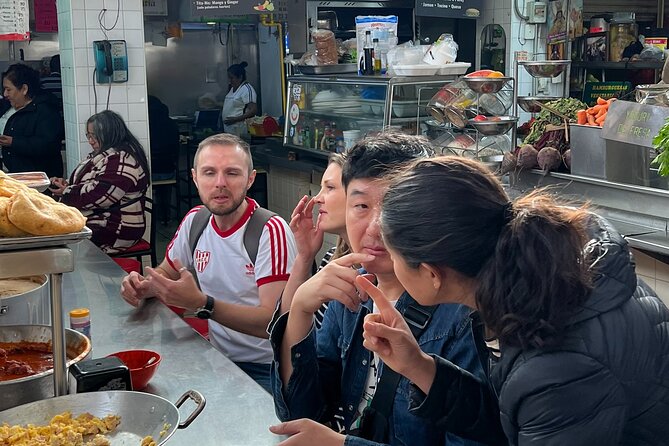 Gastronomic Tour in Santa Tere Neighborhood - Tour Duration and End Point