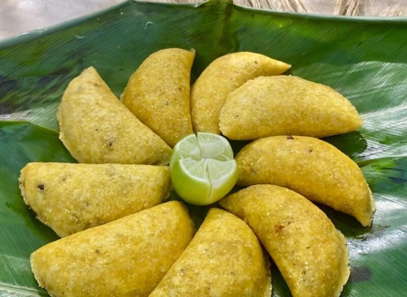 Gastronomy: Empanadas Cooking Class in Guatapé - Instructor Expertise