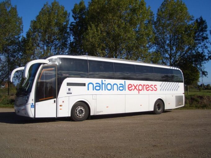 Gatwick Airport: Bus Transfer To/From Brighton - Accessibility Options