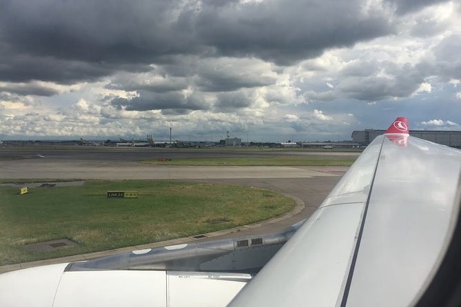 Gatwick Airport Private Transfers To/From London (Postcode W1 to W7) - Booking Confirmation