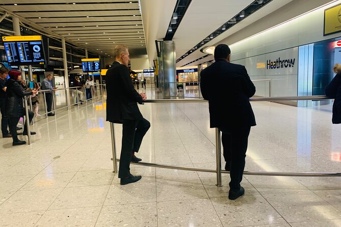 Gatwick Airport to Central London Transfer - Vehicle and Chauffeur Information