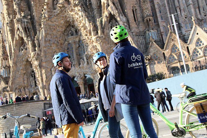 Gaudi E-Bike Tour in Barcelona - Exploring La Sagrada Familia