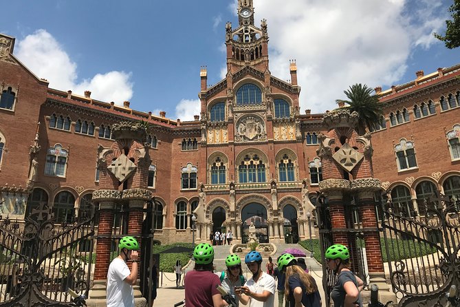 Gaudi E-Bike Tour in Barcelona - Participant Requirements
