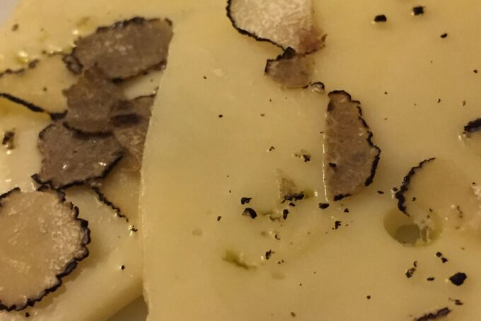 Gavi: Vineyard Tour With Truffle and Wine Tasting - Duration and Pricing