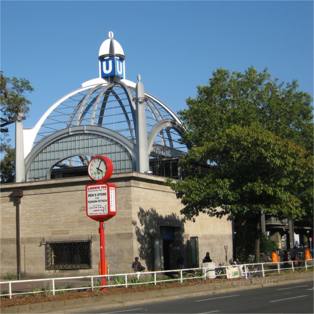 Gay Berlin Tour: Out in Schöneberg - Visitor Experiences