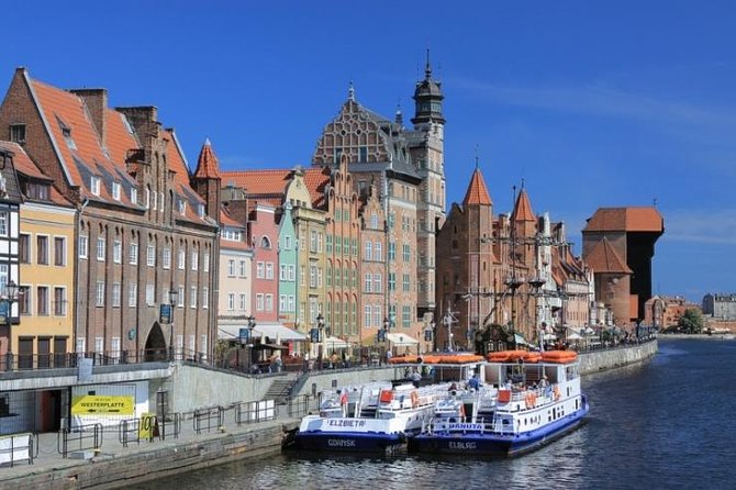 Gdansk and Malbork Castle Small Group Tour From Warsaw With Lunch - Malbork Castle Exploration