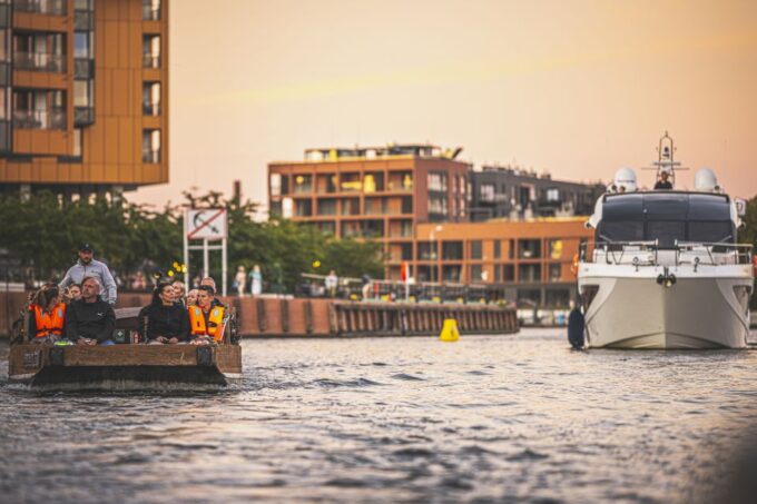 Gdansk: City Cruise on Historical Polish Boat - Accessibility and Language Options