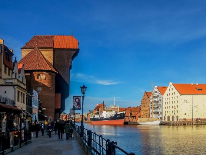 Gdansk: City Highlights Guided Private Bike Tour - Weather Conditions