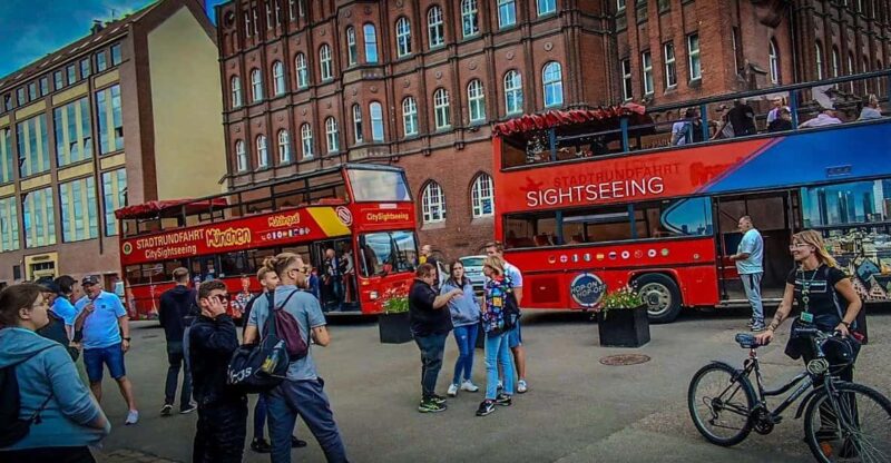 Gdańsk: City Sightseeing Hop-On Hop-Off Bus Tour - Key Points