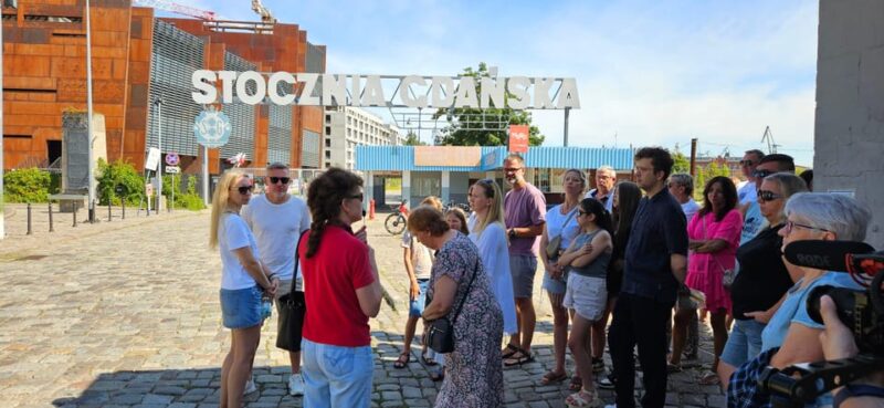 Gdansk: European Solidarity Centre Guided Tour - Included in the Tour