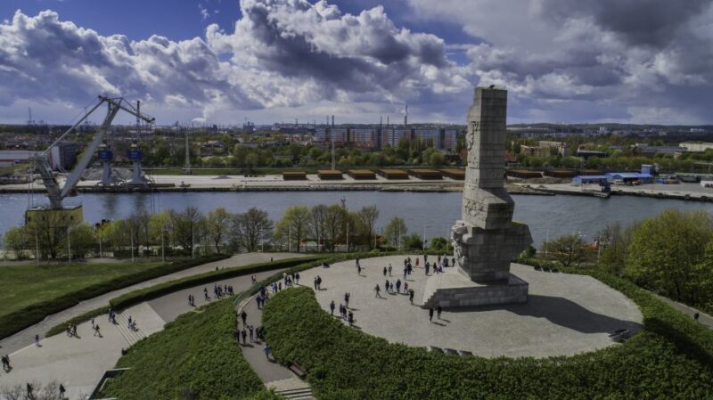 Gdansk: Gdansk, Sopot and Westerplatte Private Guided Tour - WWII Thematic Tour Highlights