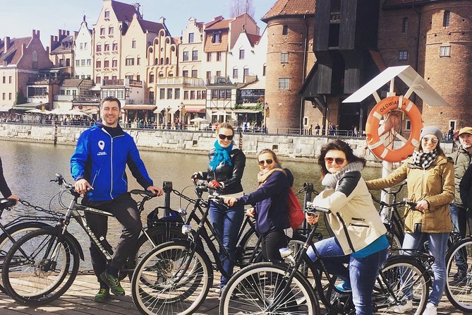 Gdansk Highlights Bicycle Tour - Discovering the Shipyards History