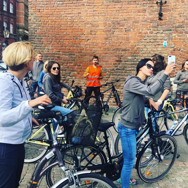 Gdańsk: Highlights Bike Tour - Local Culture
