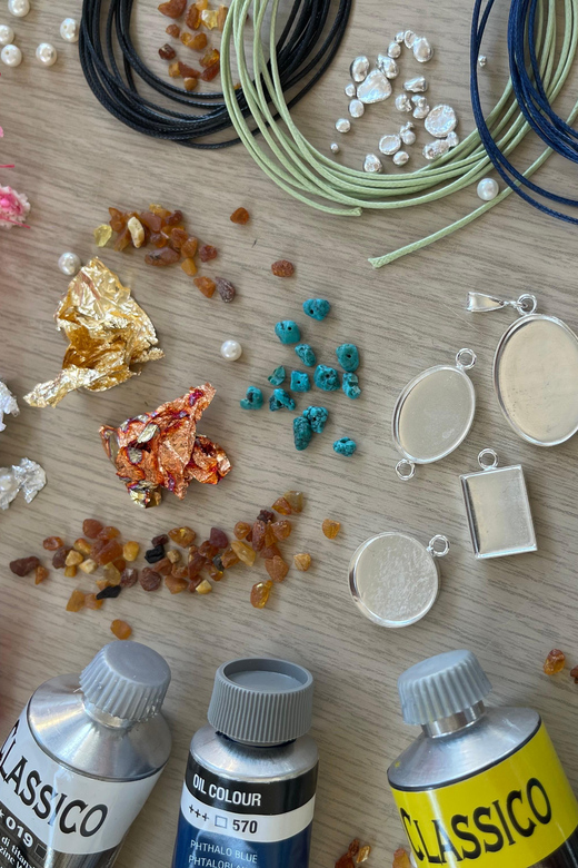 Gdansk: Jewelry Making Workshop With Amber - Workshop Overview