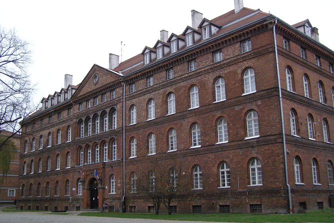 Gdansk Museum of the Second World War Private Tour & Tickets - Museum of the Second World War